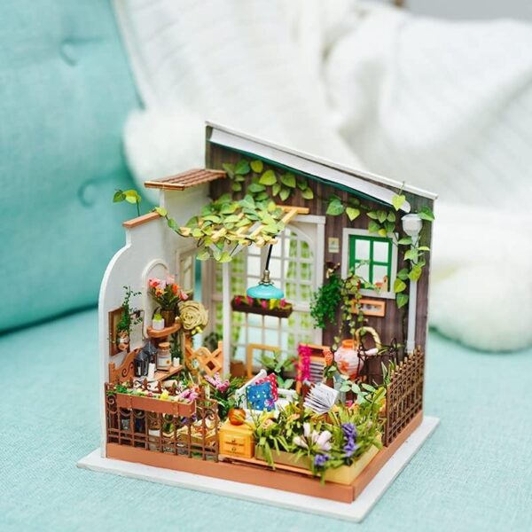 ROBOTIME DIY Miniature Dollhouse Kits Wooden Dollhouse Model DG102 DG104 DG108 DG109